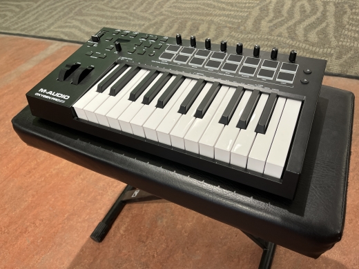 Store Special Product - M-Audio OXYGEN PRO 25 Midi Controller